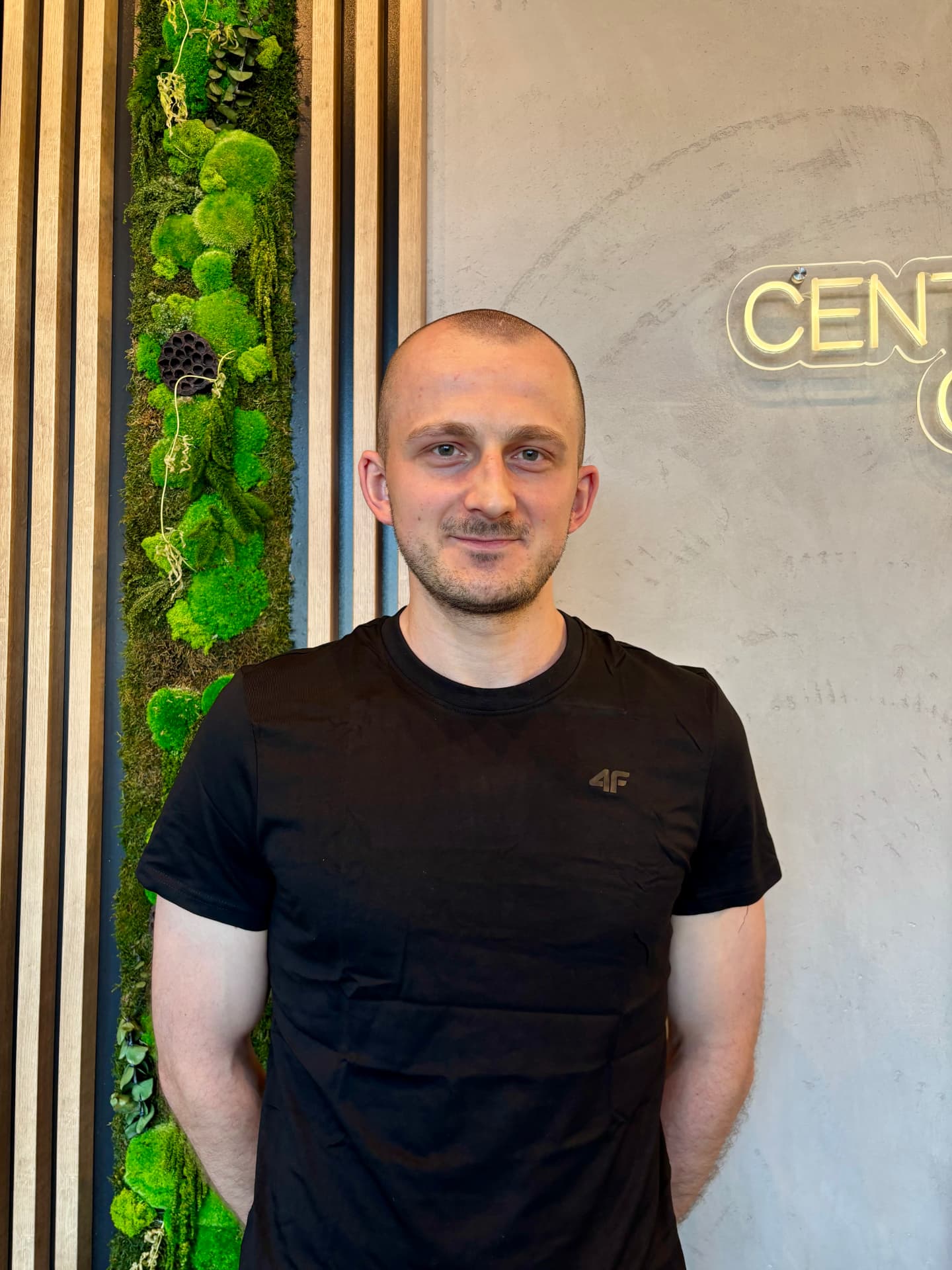 Arkadiusz Zbucki — Fizjoterapeuta, student osteopatii